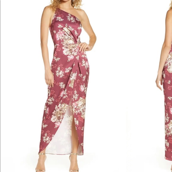 Wayf Dresses & Skirts - Wayf the lainey one shoulder gown in size xlarge